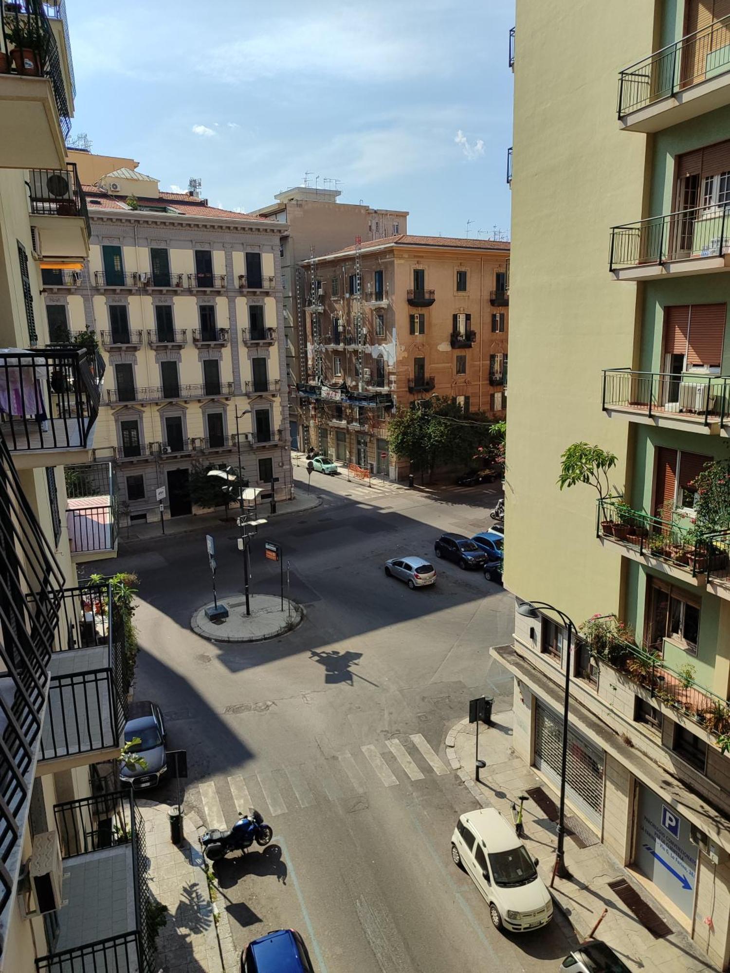 Le Stanze Di Ruggero Hotel Palermo Exterior photo